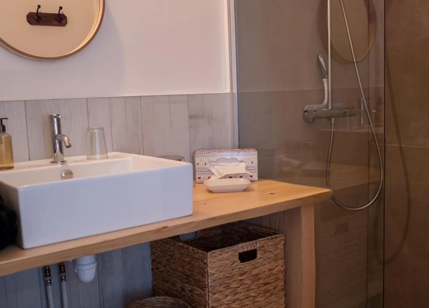 Сasa de vacaciones Coeur De Lavande - Maison Climatisee Avec Piscine Fox-Amphoux